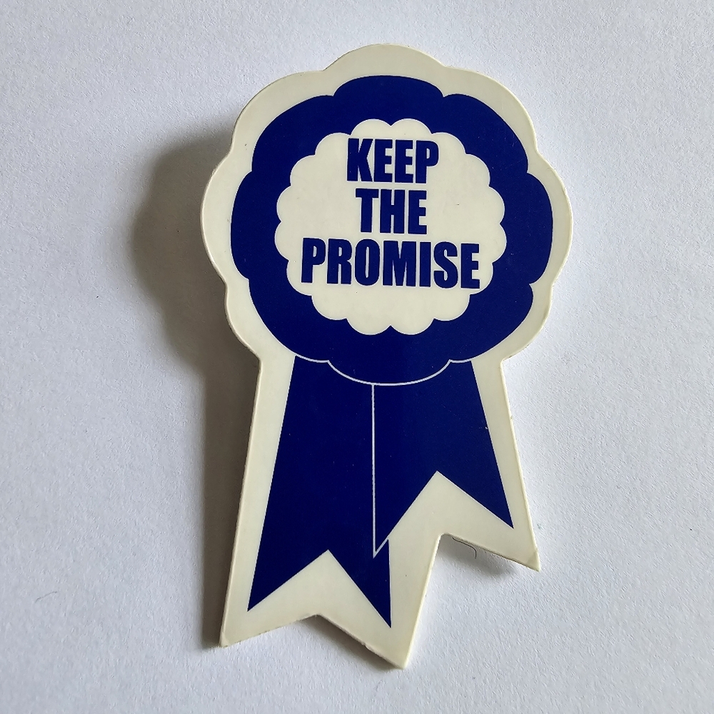 Vintage Keep the Promise pin brooch blue ribbon white plastic jewelry